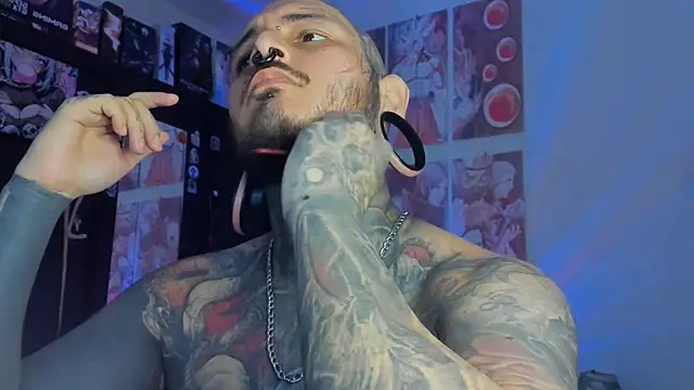 Snapshot of DEATHINK666XX chatting on October 18, 5:35 pm DEATHINK666XX online show from October 18, 5:35 pm