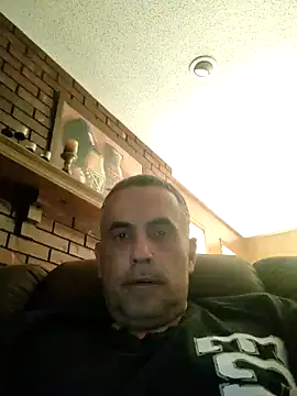 Snapshot of hardcok4u2abuse40 chatting on December 11, 7:25 pm hardcok4u2abuse40 online show from December 11, 7:25 pm