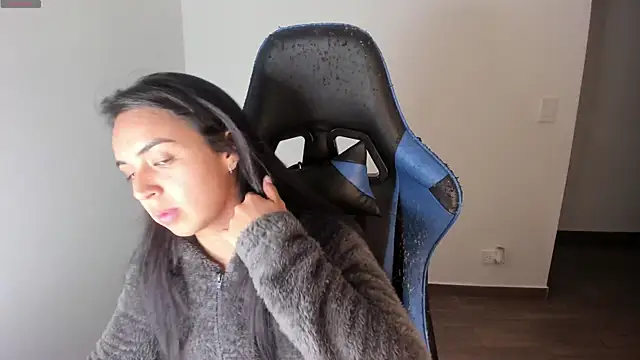 Snapshot of Miss_Nicole chatting on September 21, 1:18 am Miss Nicole online show from September 21, 1:18 am