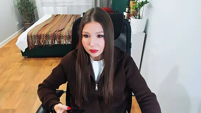 Snapshot of Eva_Chris chatting on January 17, 5:27 pm Eva Chris online show from January 17, 5:27 pm