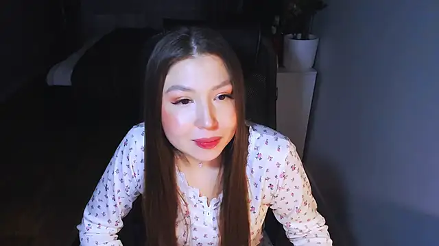 Snapshot of Eva_Chris chatting on February 21, 6:31 pm Eva Chris online show from February 21, 6:31 pm