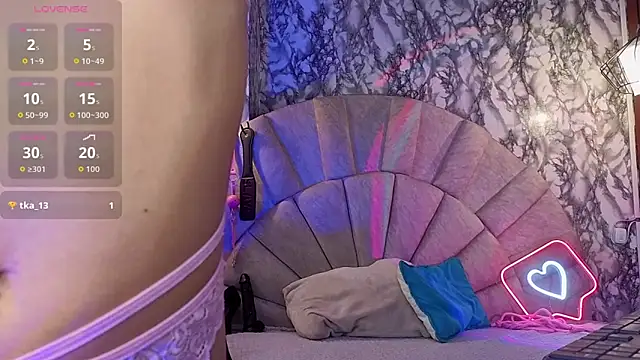 Snapshot of _emma_miller_ chatting on March 3, 11:16 am emma miller online show from March 3, 11:16 am