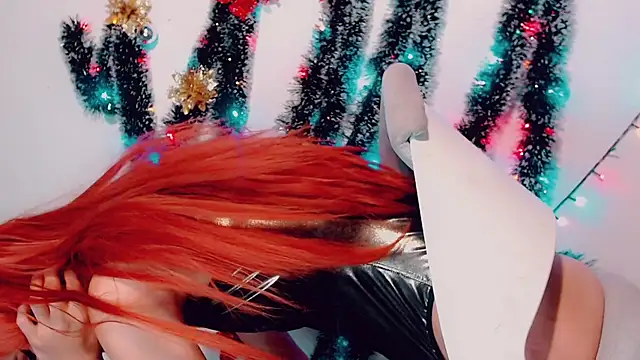 CharlotteBigCock online show from December 13, 8:04 pm