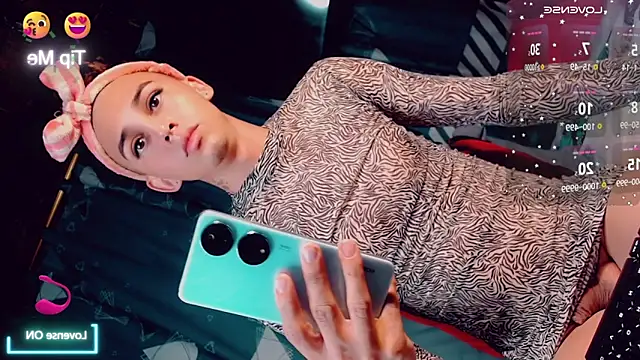 CharlotteBigCock online show from September 26, 2:21 pm