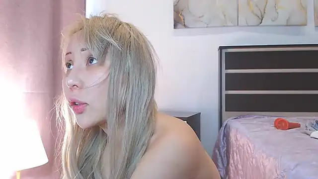 Yulianna Smith online show from December 28, 5:44 am