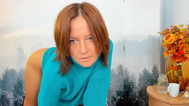 Snapshot of ViciousSiren chatting on October 6, 7:28 am ViciousSiren online show from October 6, 7:28 am