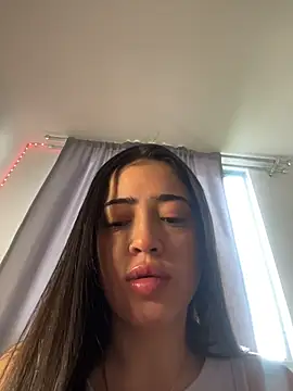 Reggie-Liam online show from November 22, 11:53 am