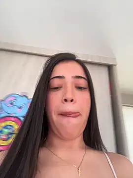 Reggie-Liam online show from December 4, 4:16 pm