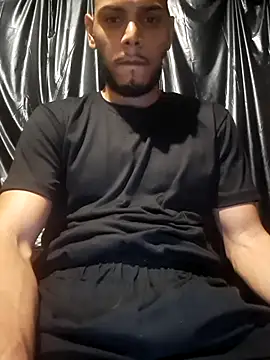 Snapshot of apolodiosgriego chatting on October 28, 12:14 am apolodiosgriego online show from October 28, 12:14 am