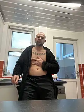 bigguy101 online show from January 6, 2:58 pm