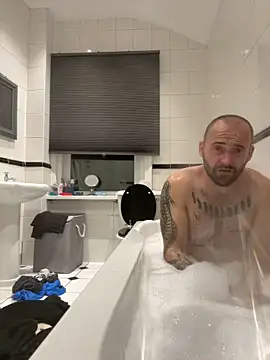 bigguy101 online show from February 12, 7:13 pm