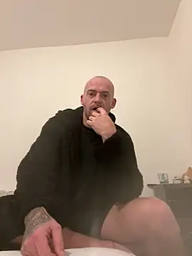 bigguy101 online show from March 13, 5:22 am