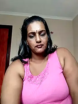 NWC4LYF online show from June 3, 7:00 am