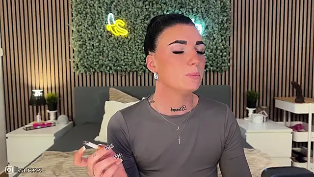 LizaRoxx online show from October 13, 6:52 pm