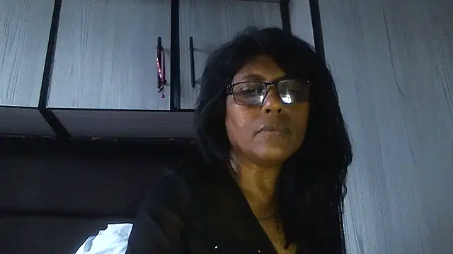 MsAttitude online show from January 10, 2:55 pm