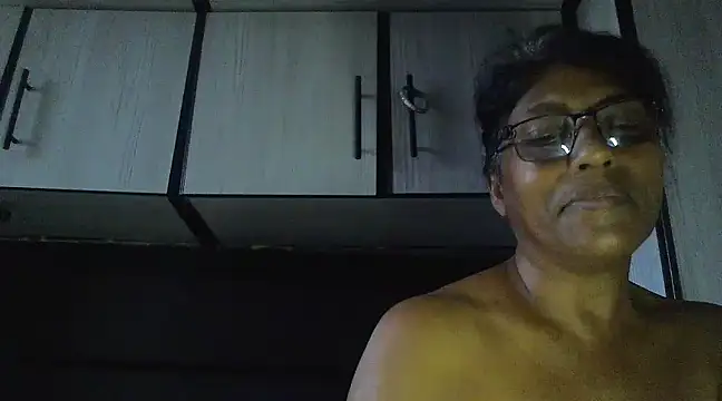 MsAttitude online show from February 19, 7:39 am