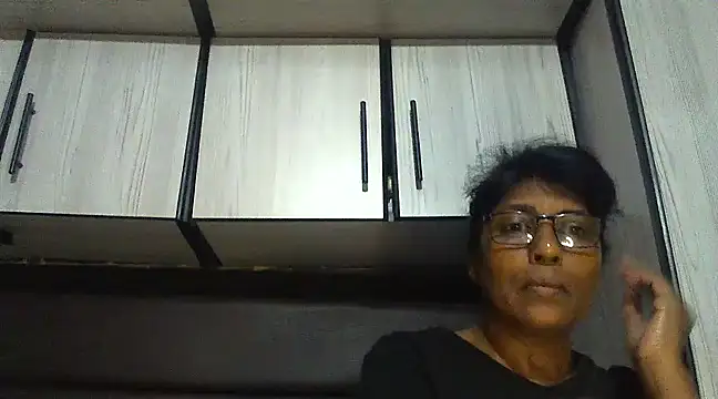 MsAttitude online show from February 22, 3:03 pm