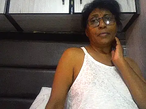 MsAttitude online show from February 24, 11:10 am