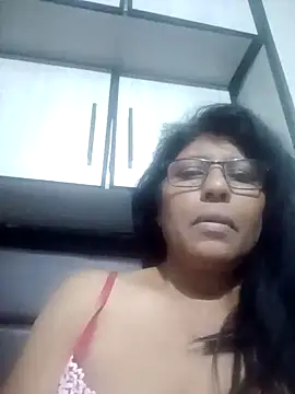 MsAttitude online show from March 20, 4:31 pm