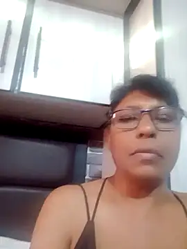 MsAttitude online show from March 21, 3:24 pm