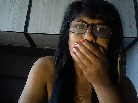 MsAttitude online show from November 28, 5:54 am