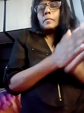 MsAttitude online show from June 12, 8:24 am