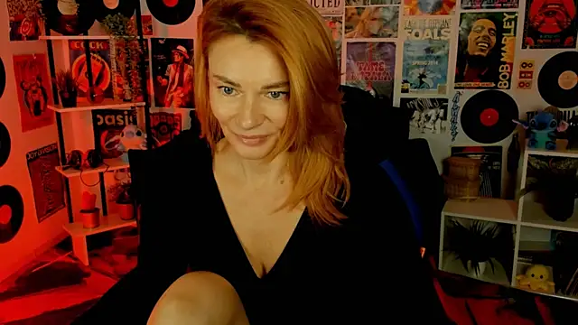 MistyBarnes online show from December 29, 8:44 am