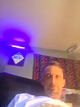 hotnicz10 online show from November 26, 11:44 am