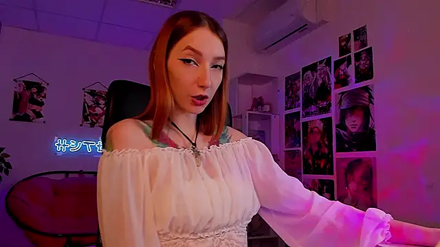 PrettyReckess online show from December 9, 8:11 am