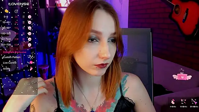 PrettyReckess online show from March 4, 11:51 am