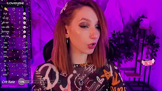 PrettyReckess online show from March 5, 2:45 pm