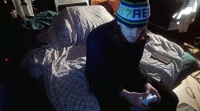 Snapshot of xxxTony999 chatting on February 7, 1:36 am xxxTony999 online show from February 7, 1:36 am