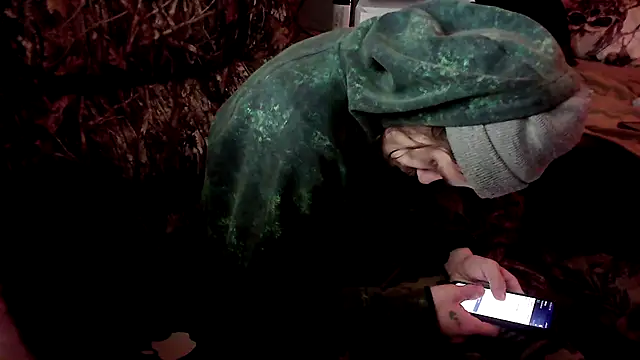 Snapshot of xxxTony999 chatting on December 15, 9:24 am xxxTony999 online show from December 15, 9:24 am