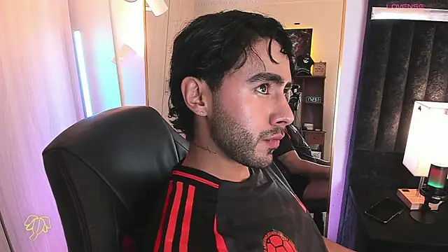 ItsMeEros online show from June 17, 10:21 pm