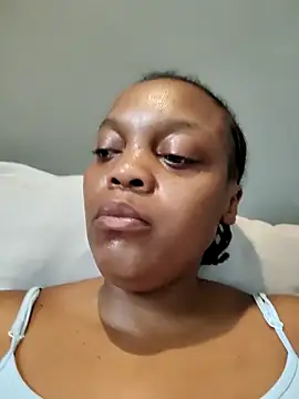 Snapshot of EbonyBuu chatting on March 2, 10:55 am EbonyBuu online show from March 2, 10:55 am