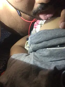 Snapshot of CoolBiDude chatting on January 5, 8:00 pm CoolBiDude online show from January 5, 8:00 pm