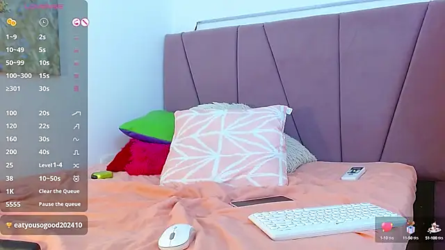 Snapshot of PIA_STONE chatting on January 19, 1:53 am PIA STONE online show from January 19, 1:53 am