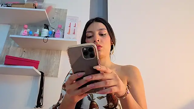 Snapshot of PIA_STONE chatting on October 15, 8:20 pm PIA STONE online show from October 15, 8:20 pm