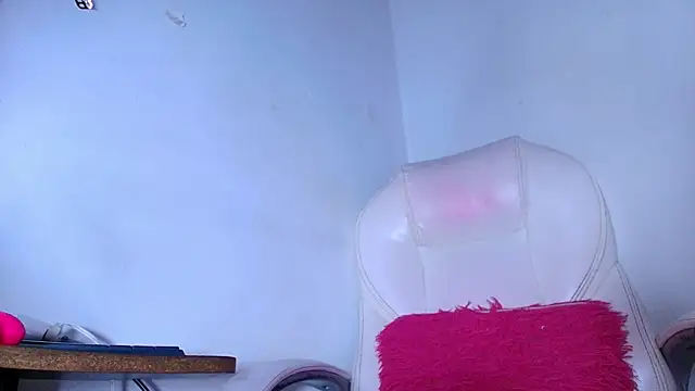 naomi kyse online show from January 15, 9:13 am