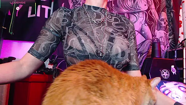 Silentmary online show from January 16, 3:49 pm