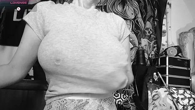 Silentmary online show from February 28, 4:02 am