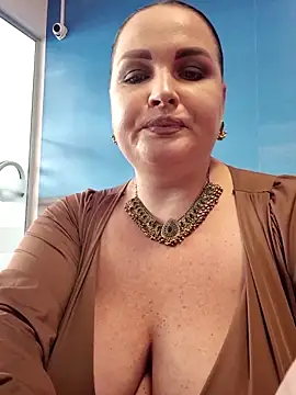 GeorgiaLerox online show from June 15, 1:02 pm