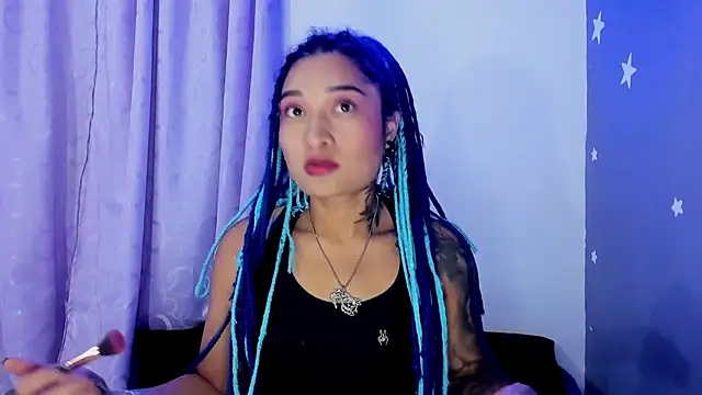 Eva Lee  online show from December 14, 5:29 am