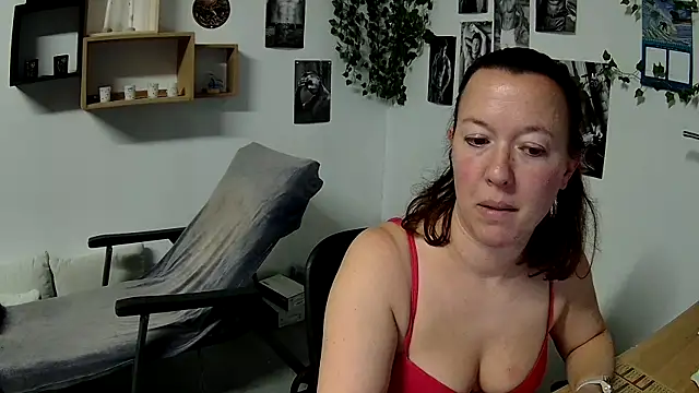 Snapshot of AnyaKrey@xh chatting on January 21, 6:55 pm AnyaKreyxh online show from January 21, 6:55 pm