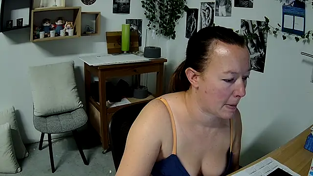 AnyaKreyxh online show from November 13, 12:15 pm