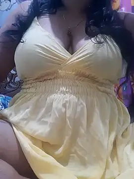 chubby wife online show from January 24, 1:14 pm