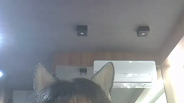 Skinny-Kitten online show from January 13, 2:39 am