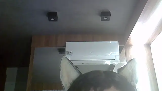 Skinny-Kitten online show from February 20, 9:15 pm