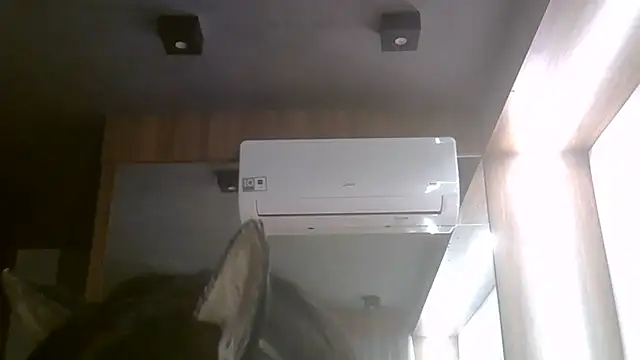 Snapshot of Skinny-Kitten chatting on June 14, 2:24 am Skinny-Kitten online show from June 14, 2:24 am