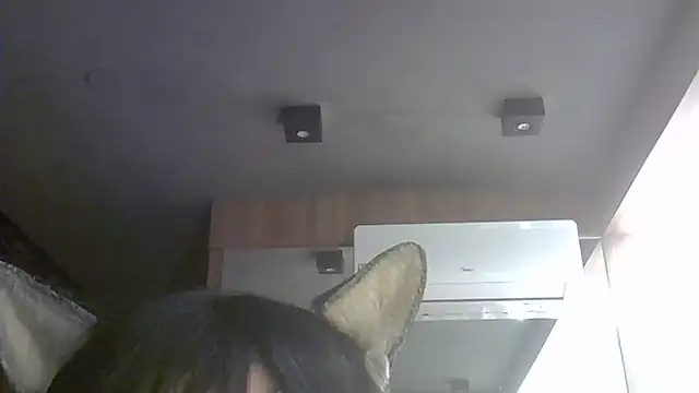 Snapshot of Skinny-Kitten chatting on July 10, 10:40 am Skinny-Kitten online show from July 10, 10:40 am